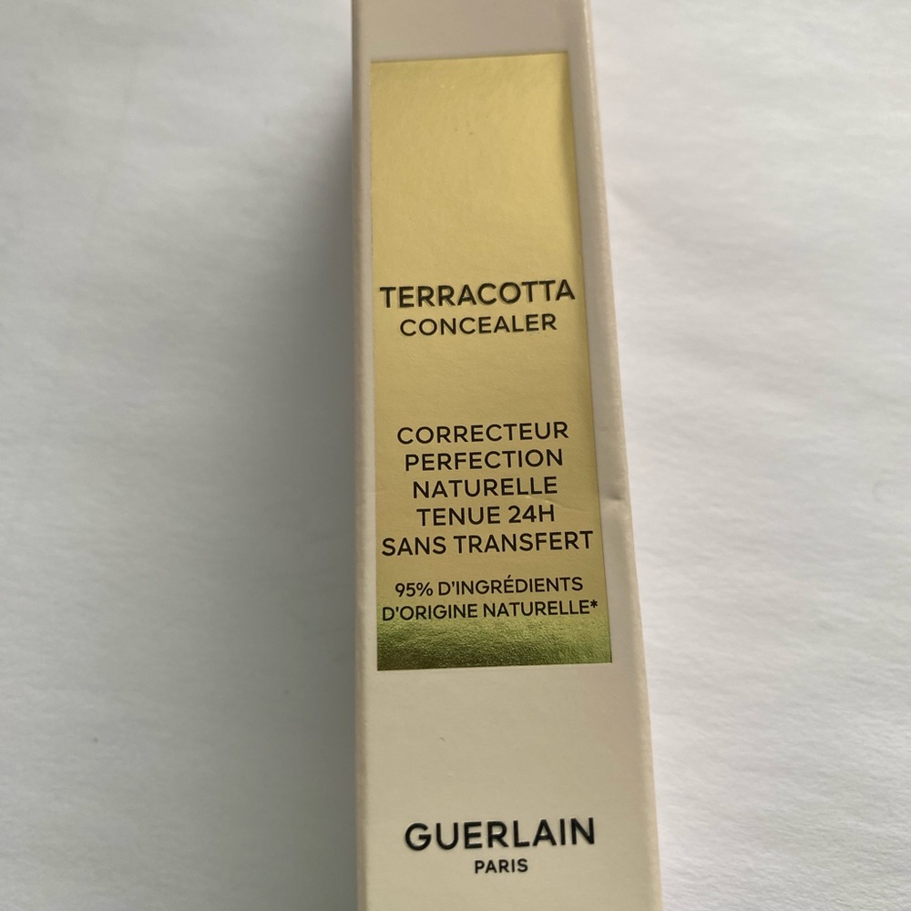 GUERLAIN Terracotta concealer. EUC. Swatched. N4 Neutral/Neutre - Picture 6 of 6
